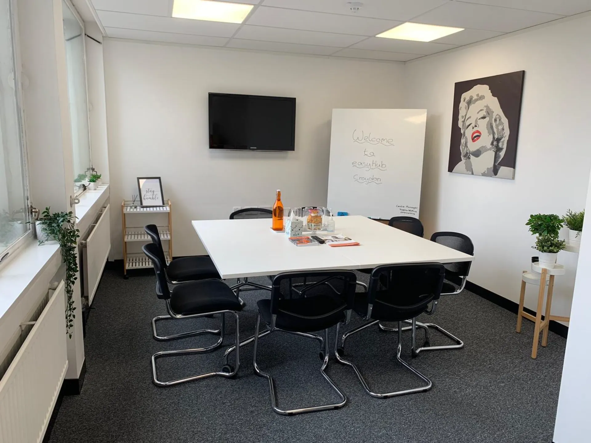Monroe Suite at Easyhub Croydon